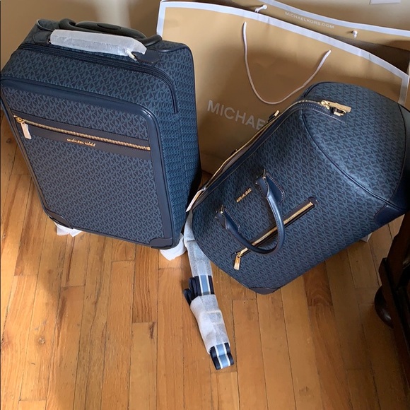 Michael Kors Carry On Luggage Trolley+Lg Duffle - Picture 7 of 8